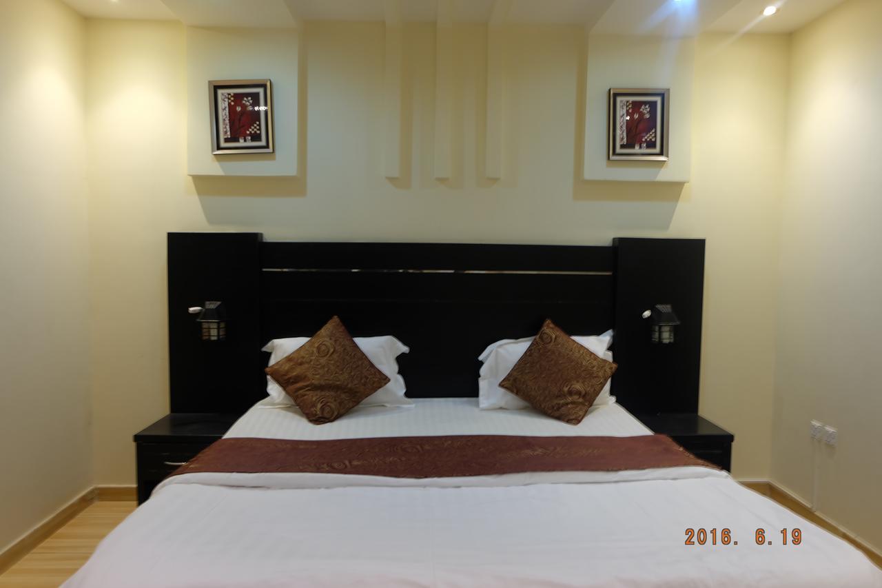 Talin Star Suites Riyad Extérieur photo